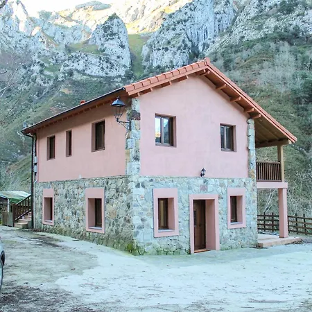 Rural Karibu 1 San Esteban By Casas De Picos Ecoturismo En Picos De Europa Appartement *